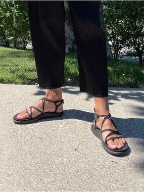 Teva Voya Infinity